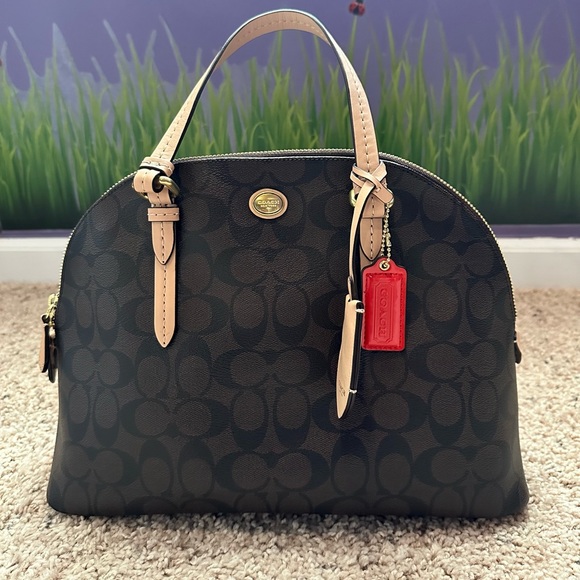 SOLD - Picture 2 of 11